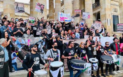 Convocamos un plantón para elevar la voz en defensa de los animales y pedirles a los senadores que voten sí al proyecto de ley 085